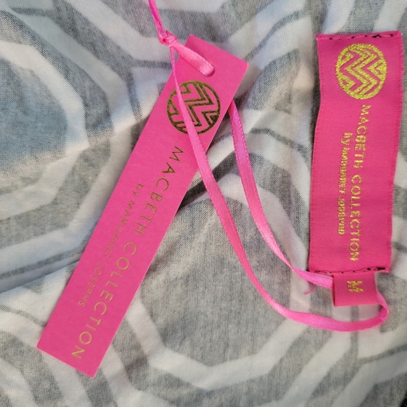 NWT 70s inspired Blk/wht Geometric Longsleeve Pant Jumpsuit Sz M - Picture 3 of 4